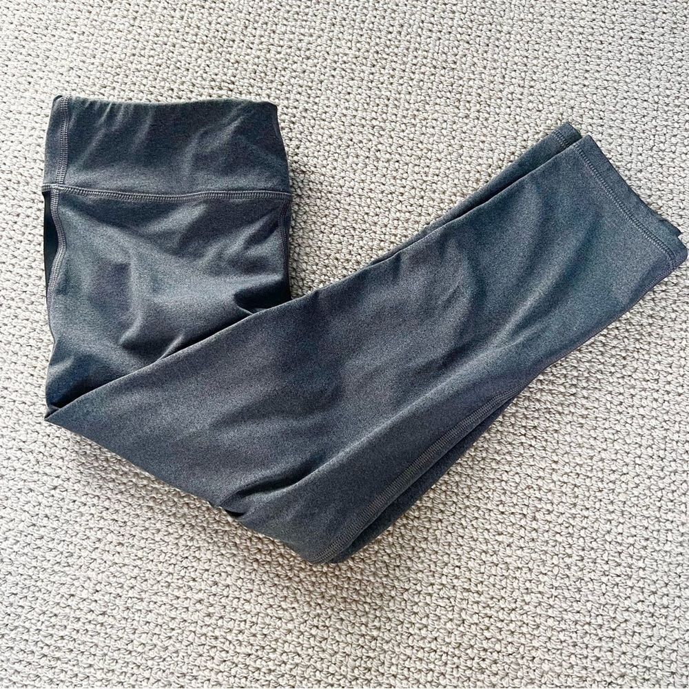 🍭6/$30 Gaiam side panel two tone cropped yoga workout pants - small